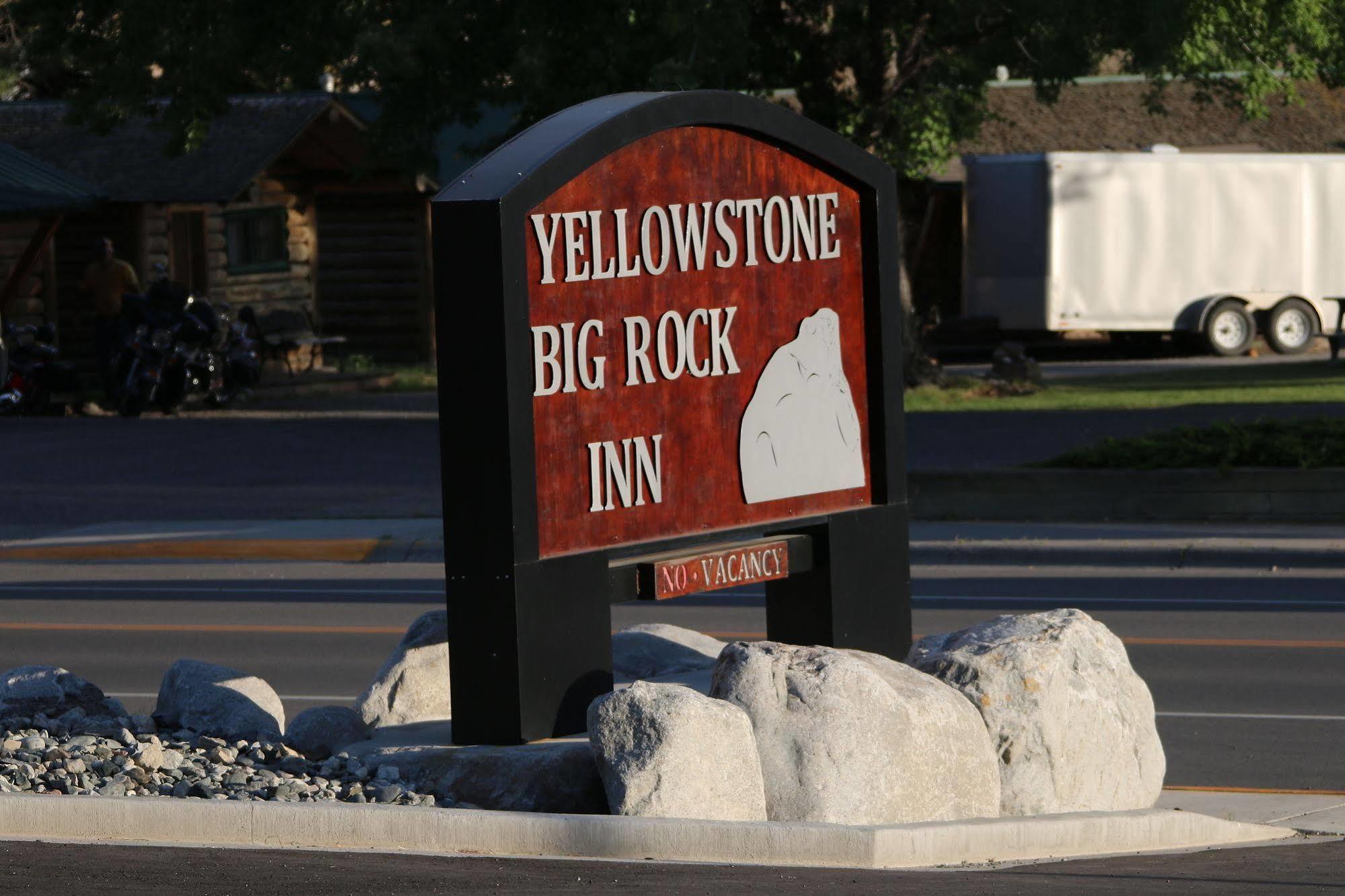 Yellowstone Big Rock Inn Gardiner Exterior foto